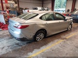 Toyota Camry Le 4T1DBADK8SU526221 снимка