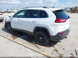 Jeep Cherokee Latitude 1C4PJMCB4GW198704 снимка