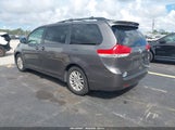 Toyota Sienna Xle V6 8 Passenger 5TDYK3DC8ES459820 photo