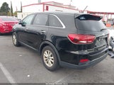 Kia Sorento 2.4L Lx 5XYPG4A37KG561559 photo