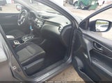Nissan Rogue Sport S JN1BJ1CR3KW318400 fotografie