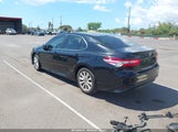 Toyota Camry Le 4T1B11HK5JU551743 fotografie