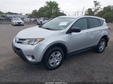 Toyota Rav4 Le 2T3BFREV5FW262133 снимка