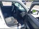 Jeep Patriot Latitude 1C4NJPFBXFD118675 снимка
