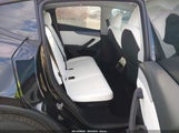 Tesla Model Y Long Range Dual Motor All-Wheel Drive 7SAYGDED0TF412980 снимка