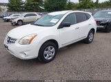 Nissan Rogue S JN8AS5MV7DW124114 снимка