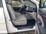 Toyota Highlander Hybrid Limited Platinum V6 5TDDCRFH6ES005041 снимка