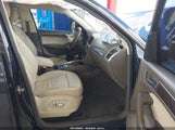 Audi Q5 2.0T Premium WA1C2AFP0HA099940 снимка