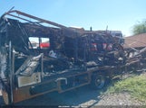 Chevrolet P30 1GBLP37J0W3307852 снимка
