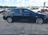 Toyota Corolla Le 5YFEPRAE5LP057336 снимка