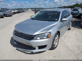 Volkswagen Passat 2.5L Se 1VWBP7A35CC013932 снимка