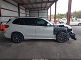 BMW X5 xDrive40I 5UXCR6C09N9M42424 photo