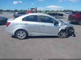 Chevrolet Sonic Lt Manual 1G1JD5SHXE4235815 снимка