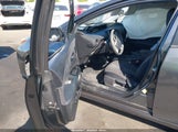 Toyota Prius Two JTDKBRFUXH3037827 снимка