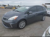 Toyota Prius V Three JTDZN3EU6D3270862 снимка