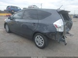 Toyota Prius V Three JTDZN3EU6D3270862 снимка