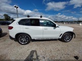 BMW X5 xDrive40I 5UXCR6C58KLK87066 photo