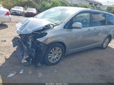 Toyota Sienna Xle V6 5TDYK3DC2BS103231 снимка