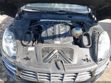 Porsche Macan Turbo WP1AF2A50GLB94593 fotografie