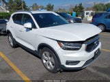 Volvo Xc40 T4 Momentum YV4AC2HK1M2398873 fotografie