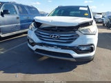 Hyundai Santa Fe Sport 2.4L 5NMZU3LB2JH058669 fotografie