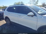 Volkswagen Tiguan 2.0T Se/2.0T Sel/2.0T Sel R-Line/2.0T Sel R-Line Black 3VV2B7AX6KM009987 fotografie