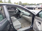 Toyota Camry Le 4T1BF3EK6AU046263 снимка