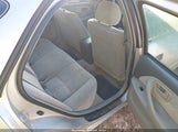 Toyota Camry Le 4T1BG22K0YU005679 снимка