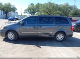 Chrysler Town & Country Touring 2C4RC1BG6GR156445 photo