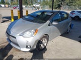 Toyota Prius C Four JTDKDTB31E1076799 снимка