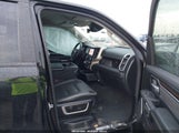 Ram  Laramie 4X4 5'7 Box 1C6SRFJTXNN215042 снимка