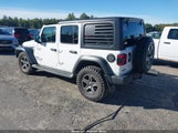 Jeep Wrangler Unlimited Sport S 4X4 1C4HJXDG4JW127140 снимка