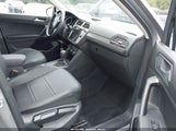 Volkswagen Tiguan 2.0T Se/2.0T Se R-Line Black/2.0T Sel 3VV3B7AX5LM031985 fotografie