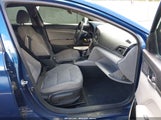 Hyundai Elantra Se 5NPD74LF7JH299995 снимка
