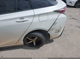 Toyota Prius Three Touring JTDKARFU1H3537359 снимка