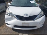 Toyota Sienna Le V6 8 Passenger 5TDKK3DC3ES469578 снимка