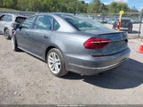 Volkswagen Passat 2.0T Wolfsburg Edition 1VWLA7A3XKC000615 photo