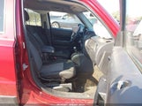 Jeep Patriot Latitude 1C4NJPFB8ED691038 снимка