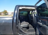 Ram  Laramie 3C6UR5FL7FG694221 fotografie