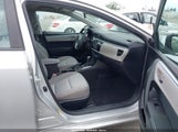 Toyota Corolla Le 5YFBURHE6GP523489 снимка