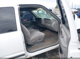 Chevrolet K1500 Fleetside 1GCEK19R6VE177136 снимка