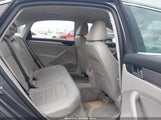 Volkswagen Passat 1.8T Limited Edition 1VWAT7A3XFC121314 photo