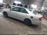 Toyota Camry Le 4T1BE32K03U160205 снимка