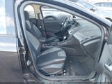 Ford Focus Se 1FADP3F2XEL340629 снимка