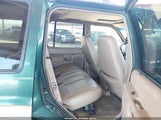 Ford Explorer Eddie Bauer 1FMDU74E4YZB92823 fotografie