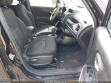 Jeep Renegade Latitude ZACCJABT6GPC47146 снимка