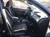 Nissan Rogue Sport Sv JN1BJ1CR5KW626829 fotografie