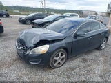 Volvo S60 T5 YV1622FS2C2144810 снимка