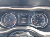 Jeep Cherokee Latitude 1C4PJLCB2FW730735 снимка