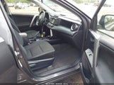 Toyota Rav4 Le JTMBFREV3HJ712881 снимка